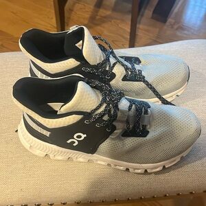 OC sneakers worn once